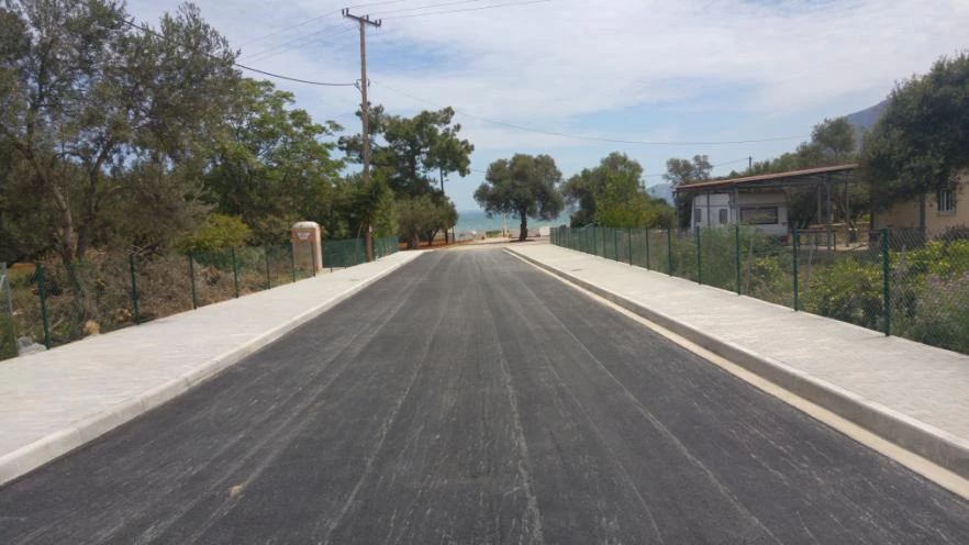 RECONSTRUCTION OF THE ACCESS ROAD AT SOUDA BAY WAR CEMETERY
